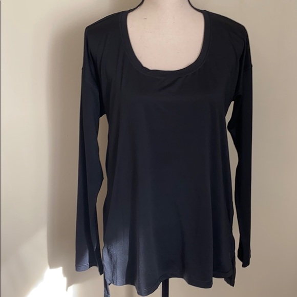 CALIA by Carrie Underwood Tops - CALIA by Carrie Underwood Black Long Sleeve Tee M
